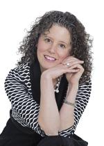Randi Redmond Oster: Award-winning author of Questioning Protocol headshot